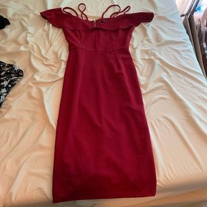 Off shoulder red pencil dress